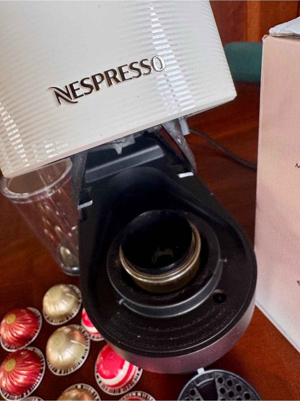 Nespresso Cream Vertuo Pop+ with 30 Assorted Coffee Pods - Picture 2 of 4